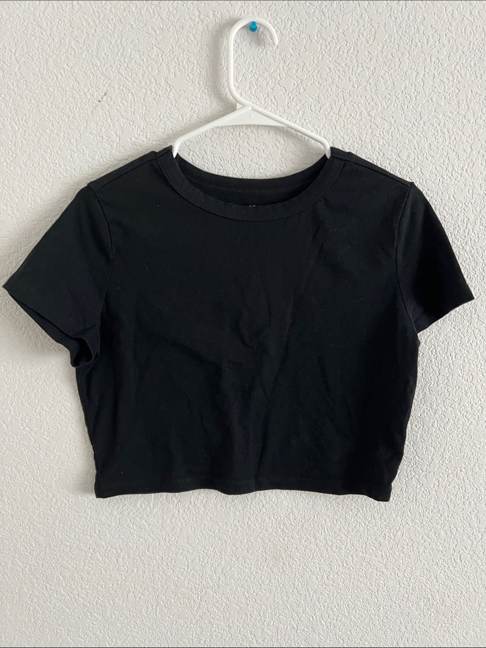 Target Black Women's Crop Tee - Short Sleeve Casual Top